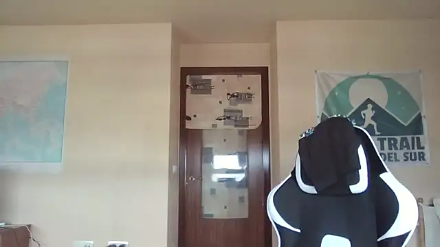 Snapshot of llopaco chatting on January 7, 1:38 pm llopaco online show from January 7, 1:38 pm