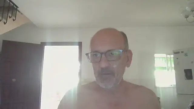 llopaco online show from June 21, 10:10 am