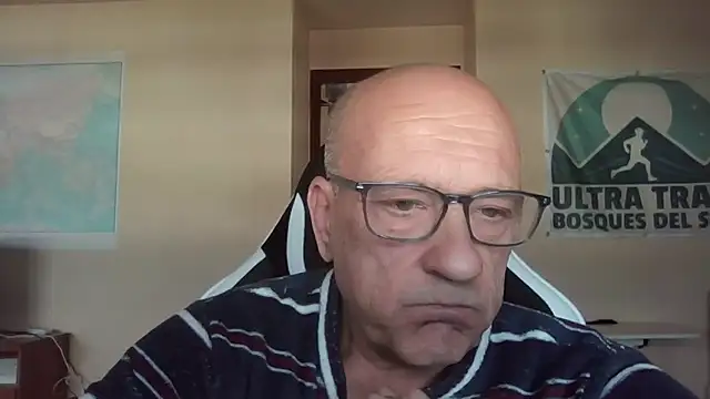 llopaco online show from May 11, 2:45 pm