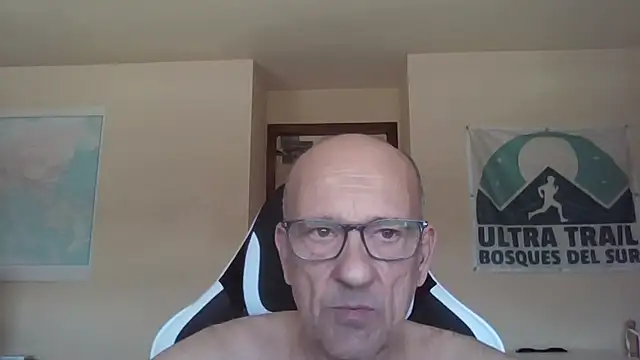 llopaco online show from June 5, 10:10 am