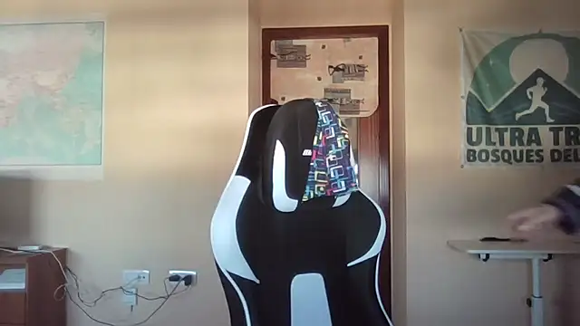 Snapshot of llopaco chatting on January 31, 7:12 pm llopaco online show from January 31, 7:12 pm