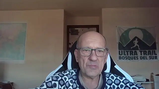 Snapshot of llopaco chatting on January 6, 11:14 am llopaco online show from January 6, 11:14 am