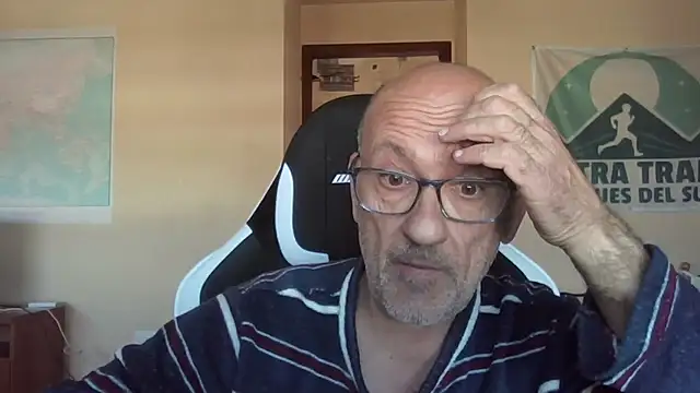 llopaco online show from May 16, 12:48 pm