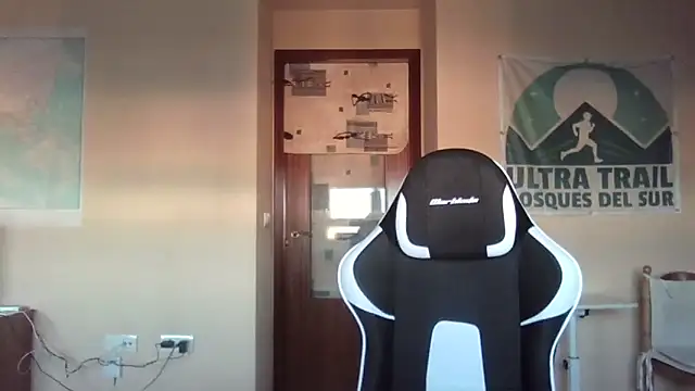 Snapshot of llopaco chatting on February 22, 5:25 pm llopaco online show from February 22, 5:25 pm