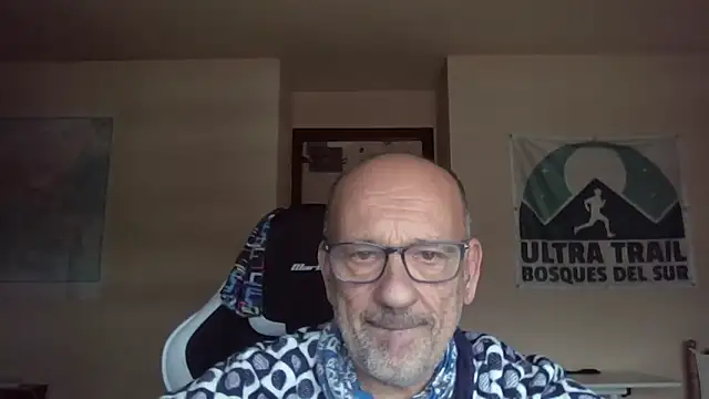 Snapshot of llopaco chatting on February 5, 10:55 am llopaco online show from February 5, 10:55 am