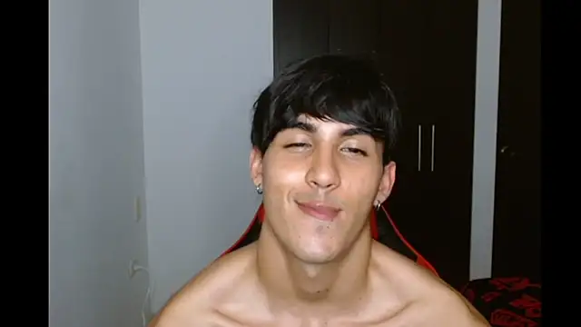 Snapshot of neithanzynxx chatting on March 13, 10:54 pm neithanzynxx online show from March 13, 10:54 pm