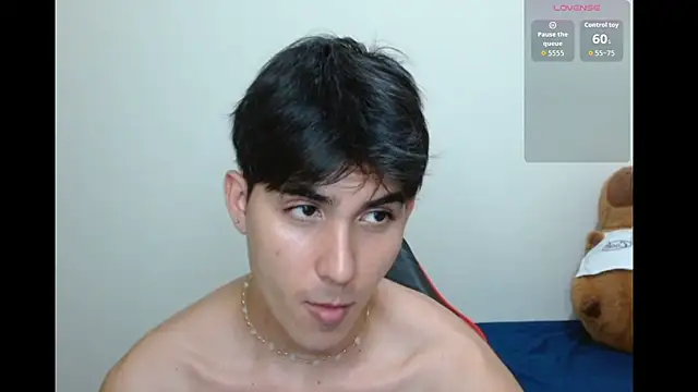 Snapshot of neithanzynxx chatting on October 4, 8:21 pm neithanzynxx online show from October 4, 8:21 pm
