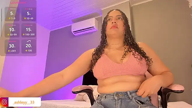  Ashley 33 online show from November 24, 8:09 pm