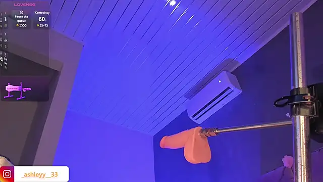  Ashley 33 online show from February 25, 8:30 pm