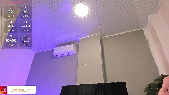  Ashley 33 online show from November 28, 8:25 am