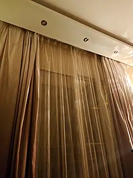 Loly2025 online show from February 24, 1:39 am