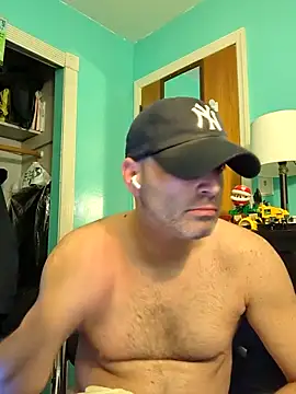 Snapshot of Novabear6996 chatting on February 28, 7:26 am Novabear6996 online show from February 28, 7:26 am