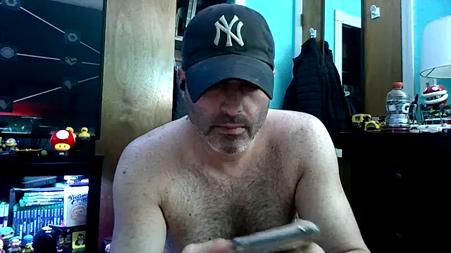 Snapshot of Novabear6996 chatting on November 17, 6:39 am Novabear6996 online show from November 17, 6:39 am