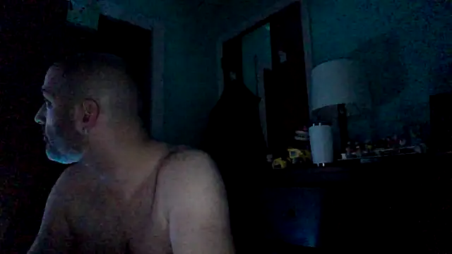 Snapshot of Novabear6996 chatting on February 24, 7:55 am Novabear6996 online show from February 24, 7:55 am