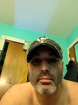 Snapshot of Novabear6996 chatting on March 3, 7:13 am Novabear6996 online show from March 3, 7:13 am