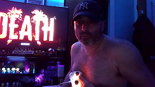 Snapshot of Novabear6996 chatting on November 4, 9:02 am Novabear6996 online show from November 4, 9:02 am