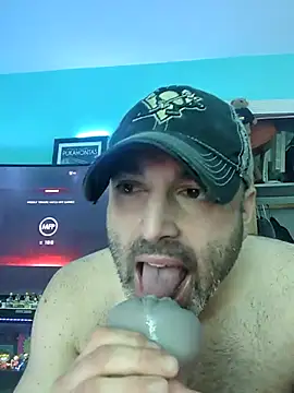 Novabear6996 online show from February 17, 3:59 am