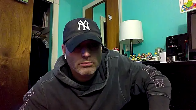 Snapshot of Novabear6996 chatting on February 27, 4:57 am Novabear6996 online show from February 27, 4:57 am
