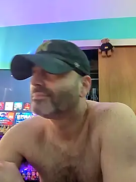 Novabear6996 online show from December 21, 2:41 pm