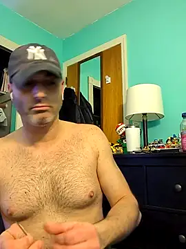 Snapshot of Novabear6996 chatting on March 10, 6:05 am Novabear6996 online show from March 10, 6:05 am