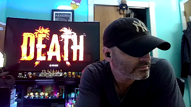 Snapshot of Novabear6996 chatting on November 14, 10:46 pm Novabear6996 online show from November 14, 10:46 pm