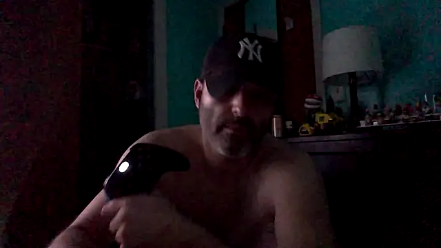 Snapshot of Novabear6996 chatting on February 26, 11:00 am Novabear6996 online show from February 26, 11:00 am