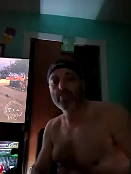 Snapshot of Novabear6996 chatting on March 4, 10:24 am Novabear6996 online show from March 4, 10:24 am