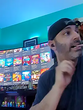 Novabear6996 online show from April 1, 3:52 am