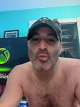 Snapshot of Novabear6996 chatting on June 12, 4:10 am Novabear6996 online show from June 12, 4:10 am
