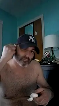 Snapshot of Novabear6996 chatting on March 7, 1:29 pm Novabear6996 online show from March 7, 1:29 pm