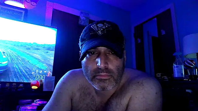 Snapshot of Novabear6996 chatting on September 21, 7:35 am Novabear6996 online show from September 21, 7:35 am