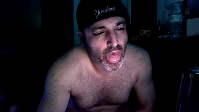 Snapshot of Novabear6996 chatting on November 5, 1:03 pm Novabear6996 online show from November 5, 1:03 pm