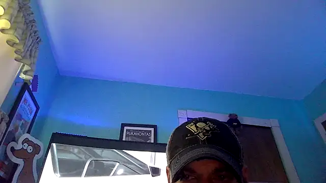 Snapshot of Novabear6996 chatting on July 13, 3:22 pm Novabear6996 online show from July 13, 3:22 pm