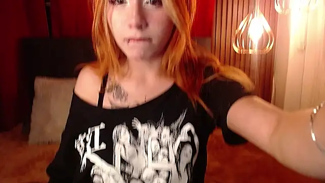 fyreandfox  online show from March 7, 7:30 pm