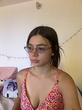 Snapshot of Danna_Myst chatting on October 25, 9:04 pm Danna Myst online show from October 25, 9:04 pm