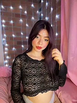 Snapshot of Danna_Myst chatting on February 21, 5:24 am Danna Myst online show from February 21, 5:24 am