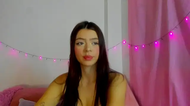 Snapshot of Danna_Myst chatting on November 1, 11:20 pm Danna Myst online show from November 1, 11:20 pm