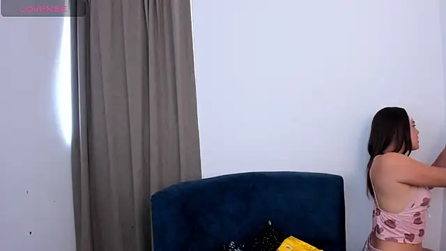 Snapshot of Baby_Asshley chatting on November 22, 7:02 pm Baby Asshley online show from November 22, 7:02 pm