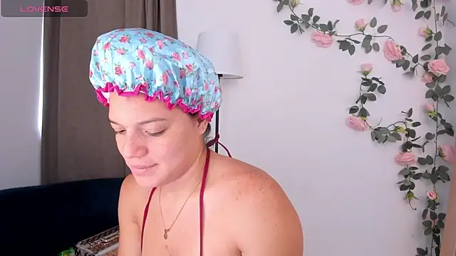 Snapshot of Baby_Asshley chatting on September 25, 3:40 pm Baby Asshley online show from September 25, 3:40 pm