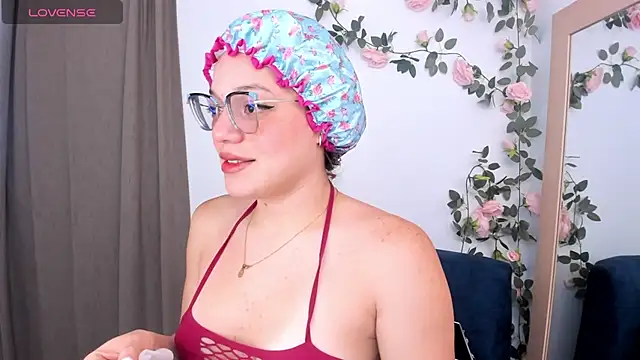 Snapshot of Baby_Asshley chatting on October 5, 7:04 pm Baby Asshley online show from October 5, 7:04 pm