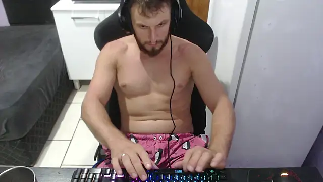 BetoWagner OFC online show from February 18, 11:52 pm