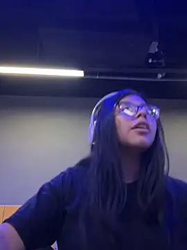 Karla Stein2025 online show from November 26, 2:28 pm