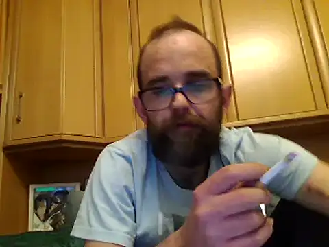 Snapshot of Andre35w chatting on March 8, 10:24 pm Andre35w online show from March 8, 10:24 pm