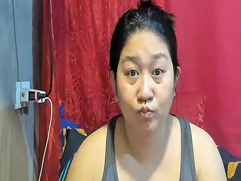 hotchubby88 online show from May 7, 7:12 am