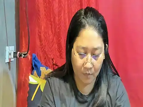 hotchubby88 online show from May 4, 12:08 pm