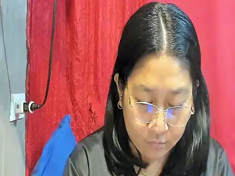 hotchubby88 online show from February 19, 7:55 pm