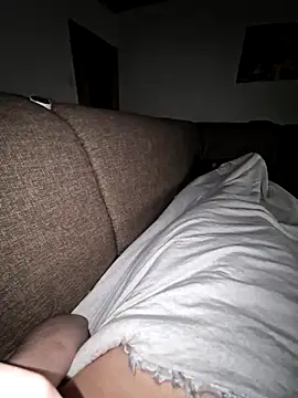 Snapshot of DerechteJunge chatting on March 13, 11:32 pm DerechteJunge online show from March 13, 11:32 pm