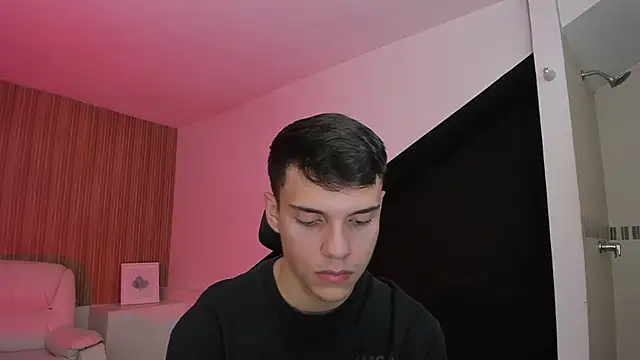 JacobRoberts1 online show from November 20, 8:53 pm