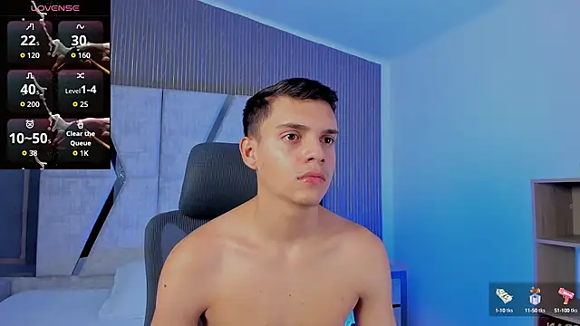 JacobRoberts1 online show from October 13, 8:21 pm