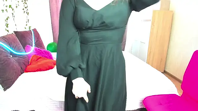 Snapshot of xeva_angelx chatting on February 21, 4:40 am xeva angelx online show from February 21, 4:40 am